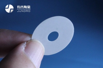 氮化鋁陶瓷精密加工難點(diǎn)在哪里 氮化鋁陶瓷精密加工難點(diǎn)在哪里