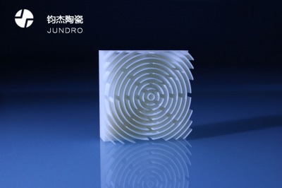 氧化鋯陶瓷和氧化鋁陶瓷材質(zhì)優(yōu)勢對比 氧化鋯陶瓷和氧化鋁陶瓷材質(zhì)優(yōu)勢對比